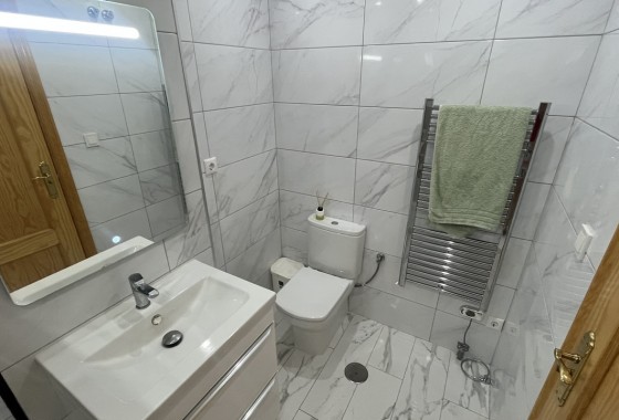 Resale - Apartment - Algorfa