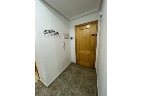 Revente - Appartement - Torrevieja - Estacion de autobuses