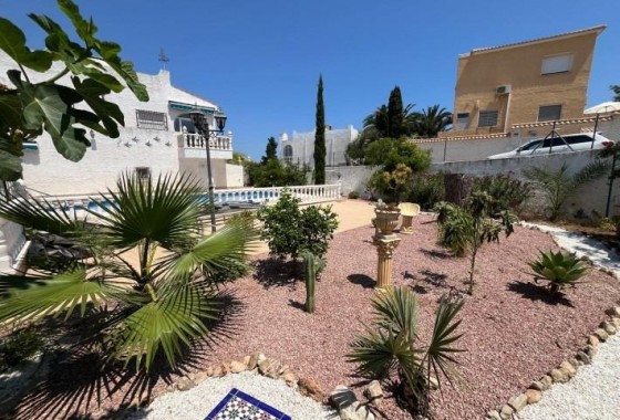 Revente - Villa - Torrevieja - La Siesta - El Salado - Torreta