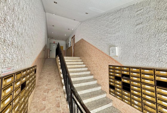 Revente - Appartement - Torrevieja - Centro