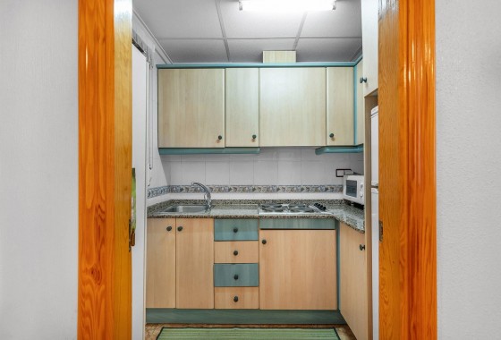 Segunda Mano - Apartamento - Torrevieja - Estacion de autobuses