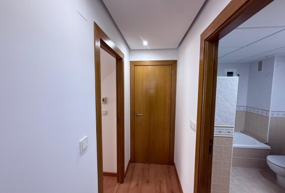 Revente - Appartement - Torrevieja - Puerto Deportivo