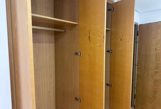 Revente - Appartement - Torrevieja - Puerto Deportivo