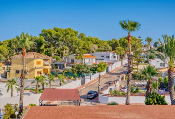 Segunda Mano - Chalet - Torrevieja - Los Balcones - Los Altos del Edén