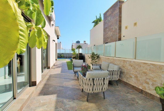 Resale - Detached Villa - Villamartin