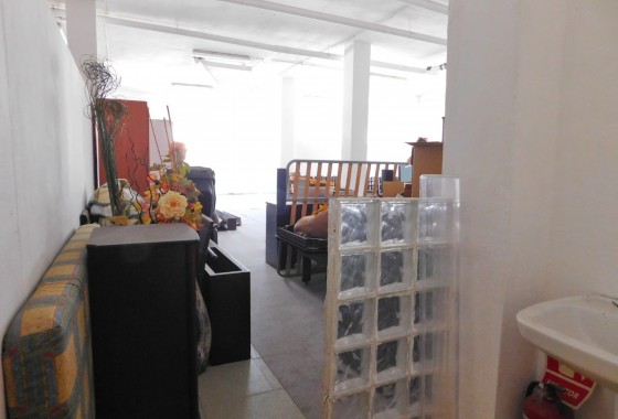 Segunda Mano - Local - San Miguel de Salinas