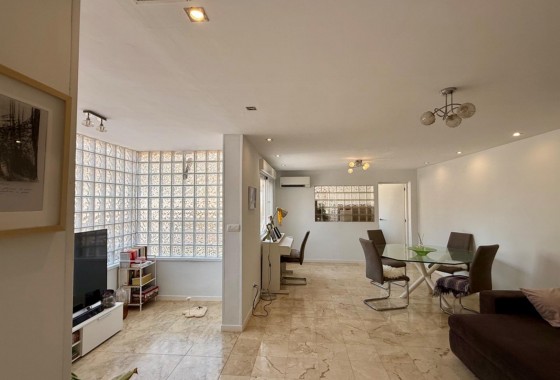 Revente - Villa - Torrevieja - Playa del cura