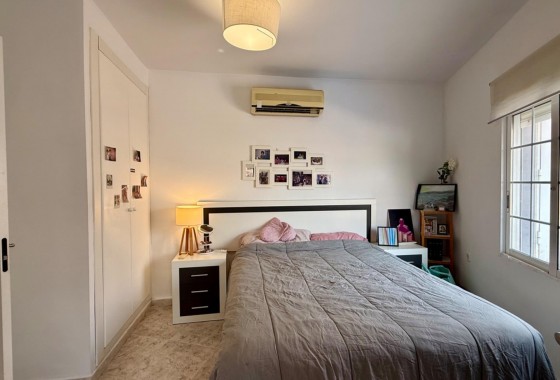 Revente - Villa - Torrevieja - Playa del cura