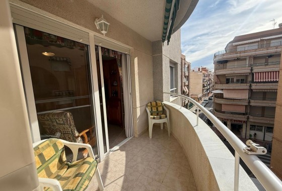 Resale - Apartment - Torrevieja