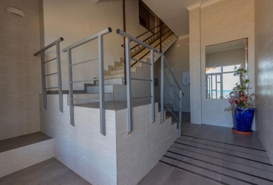 Resale - Apartment - Torrevieja - La Mata pueblo
