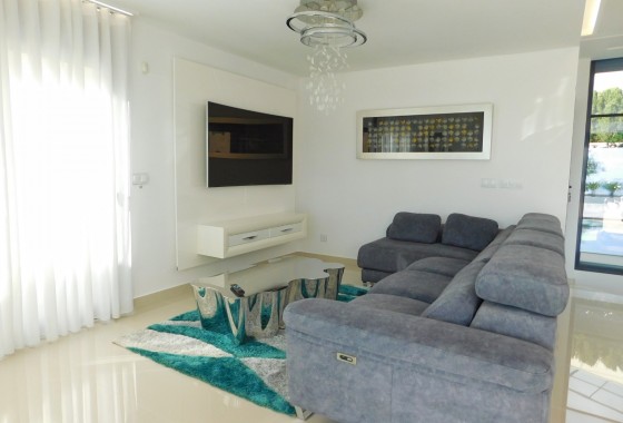 Revente - Villa - San Miguel de Salinas