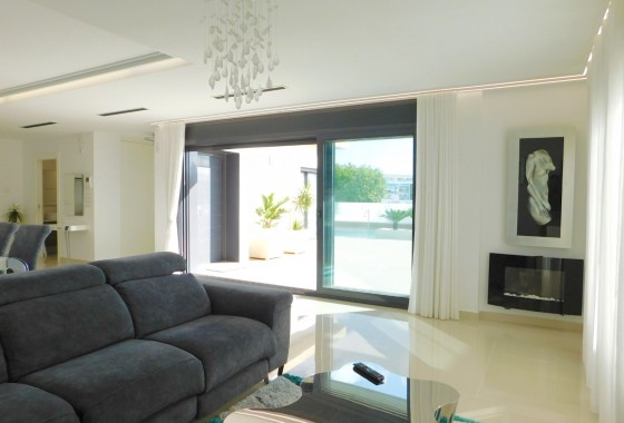 Revente - Villa - San Miguel de Salinas