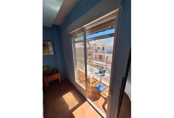 Segunda Mano - Apartamento - Torrevieja - Playa del cura