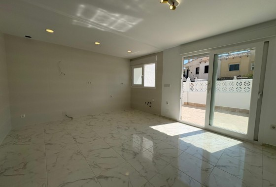 Segunda Mano - Adosado - Torrevieja - torrevieja