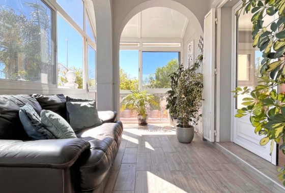 Revente - Villa - Orihuela Costa - Costa Blanca