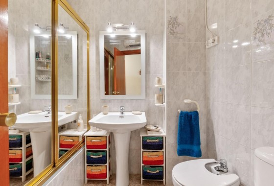 Segunda Mano - Apartamento - Torrevieja - torrevieja