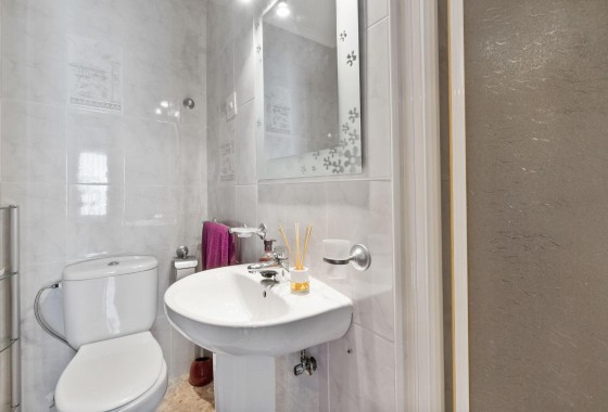 Segunda Mano - Apartamento - Torrevieja - torrevieja