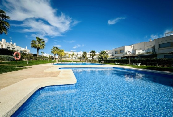 Resale - Apartment - Vistabella Golf