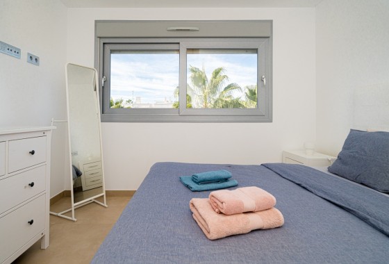 Resale - Apartment - Vistabella Golf