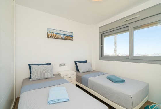 Resale - Apartment - Vistabella Golf