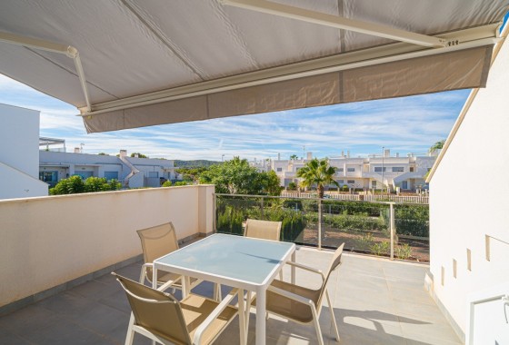 Resale - Apartment - Vistabella Golf