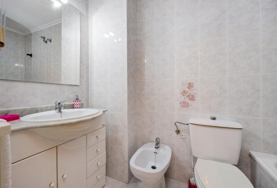 Revente - Appartement - Torrevieja - Acequion