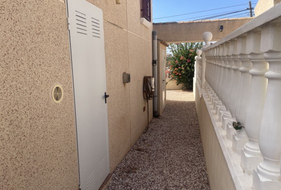 Resale - Detached Villa - Algorfa