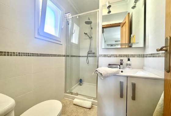 Resale - Detached Villa - Algorfa