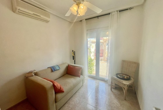 Resale - Detached Villa - Algorfa