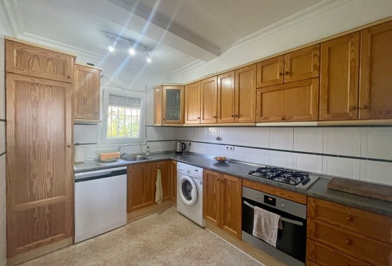 Resale - Detached Villa - Algorfa