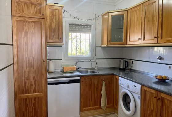 Resale - Detached Villa - Algorfa