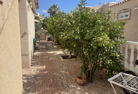 Resale - Detached Villa - Algorfa