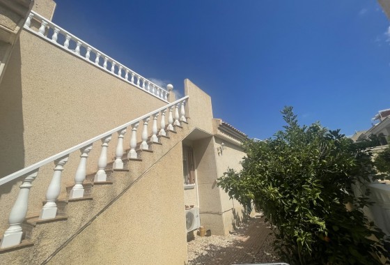 Resale - Detached Villa - Algorfa