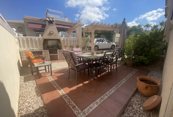 Resale - Detached Villa - Algorfa