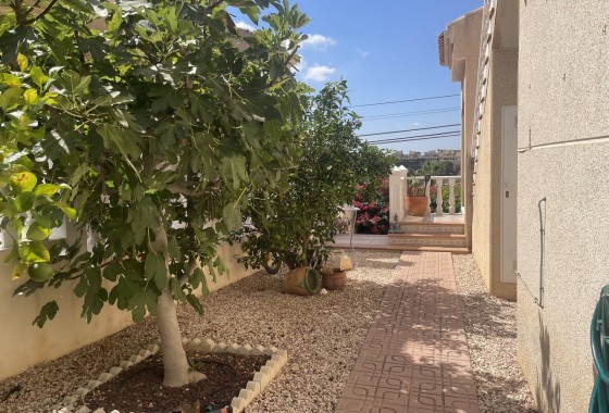 Resale - Detached Villa - Algorfa