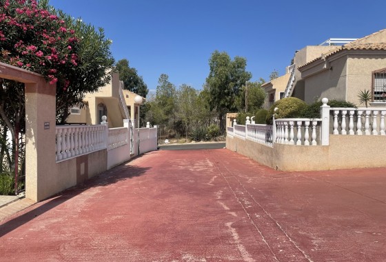 Resale - Detached Villa - Algorfa
