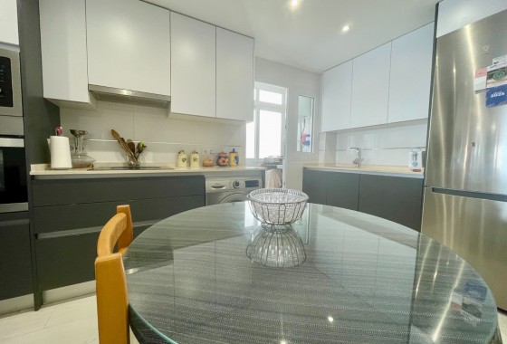 Revente - Appartement - Torrevieja - Playa del Cura