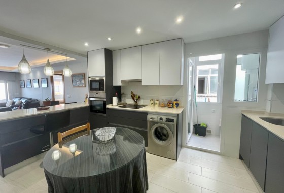 Revente - Appartement - Torrevieja - Playa del Cura