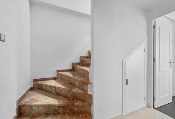 Revente - Appartement - Punta Prima