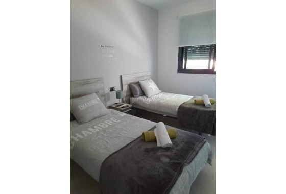 Segunda Mano - Bungalow - Guardamar del Segura - EL RASO