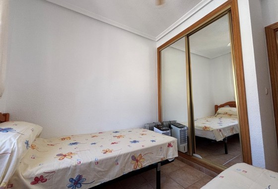 Segunda Mano - Bungalow - Torrevieja - Parque las naciones