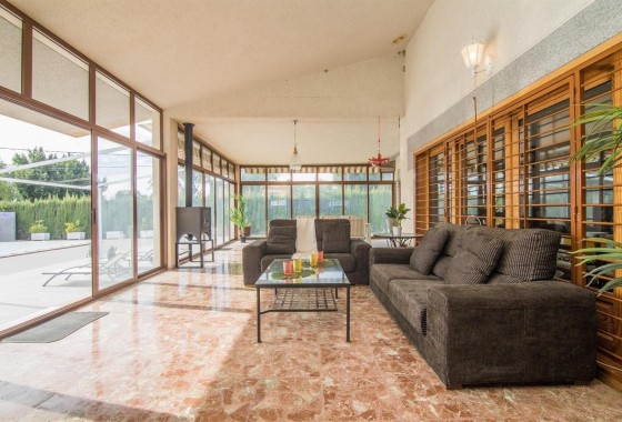 Revente - Villa - Elche - Corte Ingles