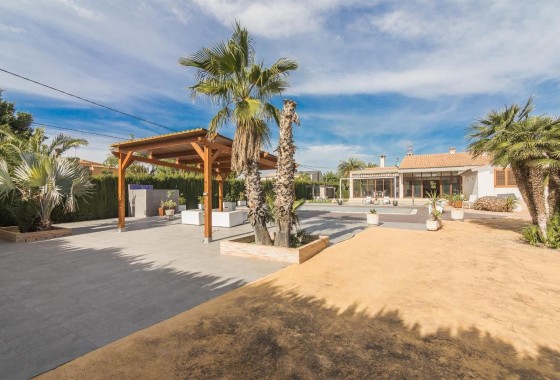 Revente - Villa - Elche - Corte Ingles