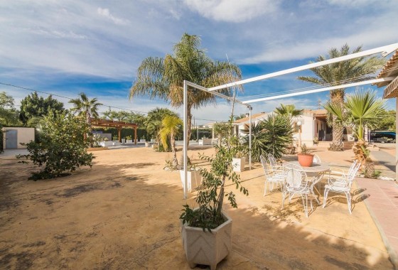 Revente - Villa - Elche - Corte Ingles