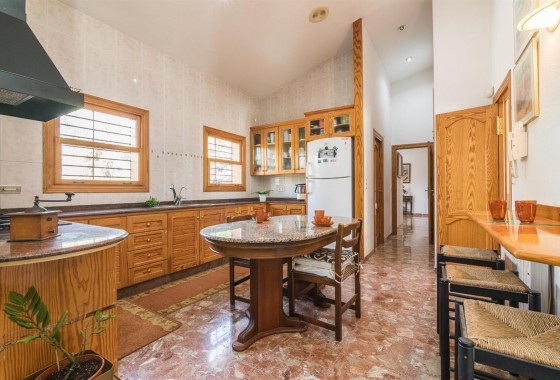 Revente - Villa - Elche - Corte Ingles