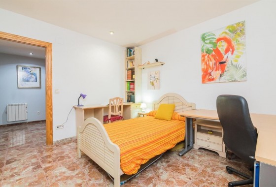 Revente - Villa - Elche - Corte Ingles