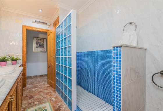 Revente - Villa - Elche - Corte Ingles