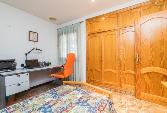 Revente - Villa - Elche - Corte Ingles