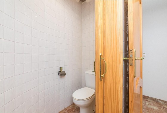 Revente - Villa - Elche - Corte Ingles