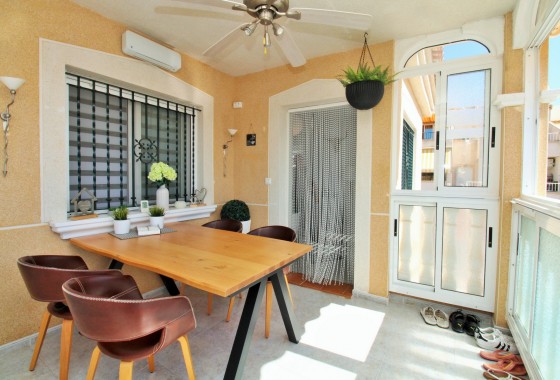 Resale - Detached Villa - Villamartin